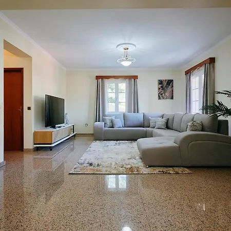 Kelly's Charm House By Elysian Santa Cruz (Madeira)